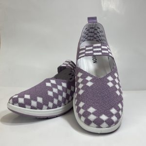 trendy chunky sneakers for girls with pearl & charm chain – fashionable casual shoes